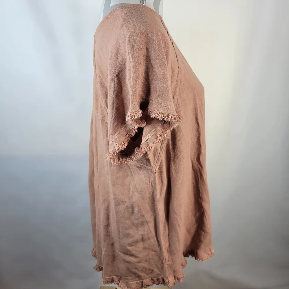 NWT Umgee USA Linen Cotton Blend Short Sleeve Fringed Salmon Pink Size Medium - Picture 2 of 9